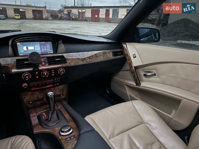 Серый БМВ 5 Серия, объемом двигателя 3 л и пробегом 498 тыс. км за 9999 $, фото 14 на Automoto.ua