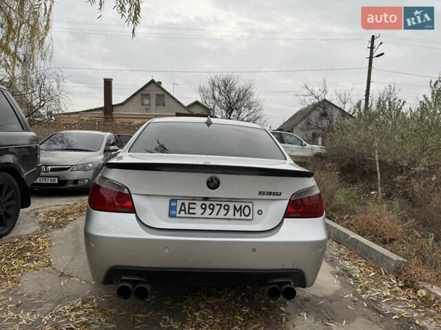 Серый БМВ 5 Серия, объемом двигателя 3 л и пробегом 254 тыс. км за 11500 $, фото 32 на Automoto.ua