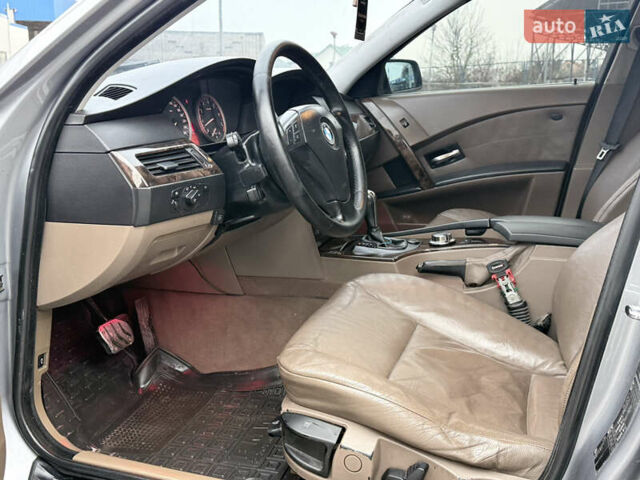 Серый БМВ 5 Серия, объемом двигателя 2.5 л и пробегом 378 тыс. км за 6500 $, фото 15 на Automoto.ua