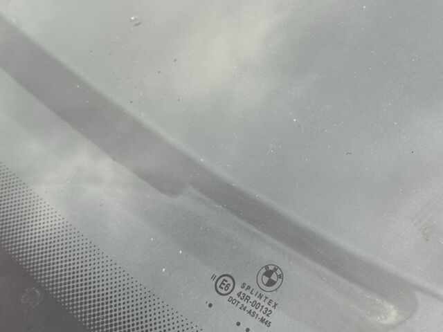 Серый БМВ 5 Серия, объемом двигателя 0 л и пробегом 310 тыс. км за 4799 $, фото 10 на Automoto.ua