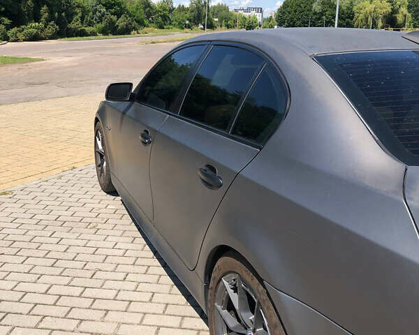 Сірий БМВ 5 Серія, об'ємом двигуна 3 л та пробігом 357 тис. км за 5700 $, фото 12 на Automoto.ua