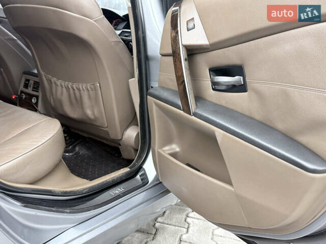 Серый БМВ 5 Серия, объемом двигателя 2.5 л и пробегом 378 тыс. км за 6500 $, фото 21 на Automoto.ua