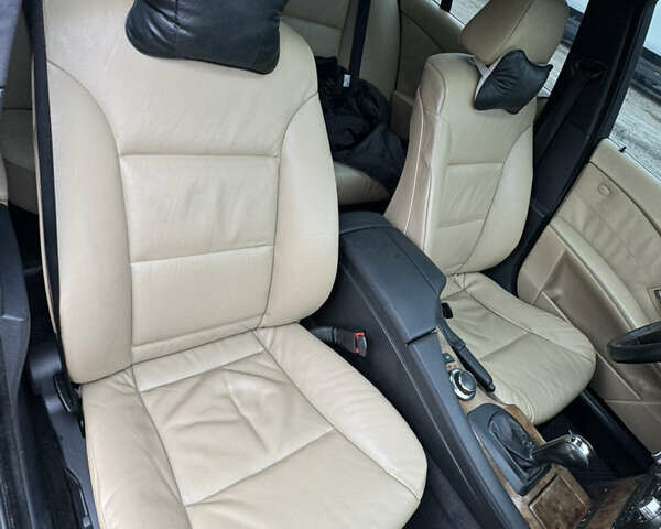 Серый БМВ 5 Серия, объемом двигателя 3 л и пробегом 497 тыс. км за 10500 $, фото 8 на Automoto.ua