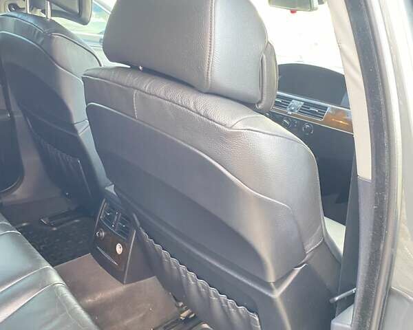 Серый БМВ 5 Серия, объемом двигателя 2.5 л и пробегом 324 тыс. км за 8500 $, фото 19 на Automoto.ua