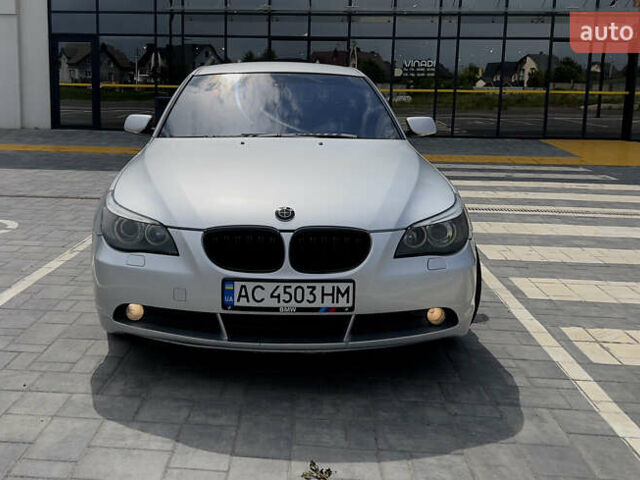 Серый БМВ 5 Серия, объемом двигателя 2.2 л и пробегом 325 тыс. км за 6000 $, фото 1 на Automoto.ua