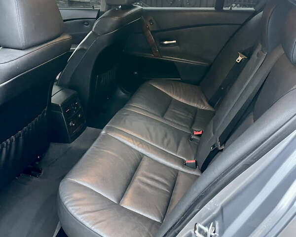 Сірий БМВ 5 Серія, об'ємом двигуна 2 л та пробігом 345 тис. км за 7200 $, фото 21 на Automoto.ua