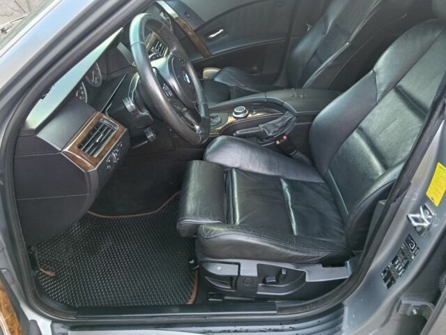 Серый БМВ 5 Серия, объемом двигателя 3 л и пробегом 480 тыс. км за 7900 $, фото 7 на Automoto.ua