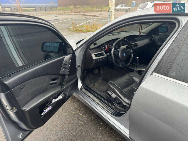 Серый БМВ 5 Серия, объемом двигателя 2.5 л и пробегом 227 тыс. км за 7000 $, фото 10 на Automoto.ua