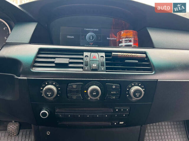 Серый БМВ 5 Серия, объемом двигателя 3 л и пробегом 225 тыс. км за 7900 $, фото 16 на Automoto.ua