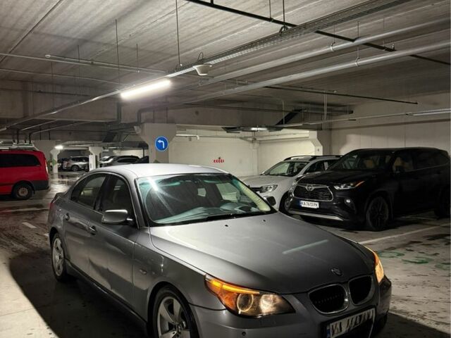 Серый БМВ 5 Серия, объемом двигателя 3 л и пробегом 420 тыс. км за 3850 $, фото 2 на Automoto.ua