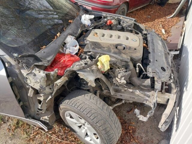 Серый БМВ 5 Серия, объемом двигателя 2.5 л и пробегом 250 тыс. км за 3700 $, фото 5 на Automoto.ua