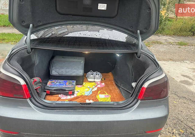 Сірий БМВ 5 Серія, об'ємом двигуна 2.5 л та пробігом 350 тис. км за 8300 $, фото 6 на Automoto.ua