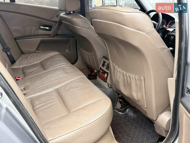 Серый БМВ 5 Серия, объемом двигателя 2.5 л и пробегом 378 тыс. км за 6500 $, фото 20 на Automoto.ua