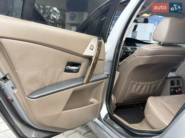 Серый БМВ 5 Серия, объемом двигателя 2.5 л и пробегом 378 тыс. км за 6500 $, фото 18 на Automoto.ua