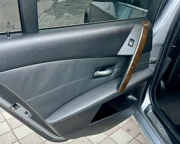 Сірий БМВ 5 Серія, об'ємом двигуна 2 л та пробігом 345 тис. км за 7200 $, фото 22 на Automoto.ua