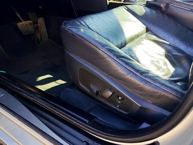 Серый БМВ 5 Серия, объемом двигателя 2.5 л и пробегом 225 тыс. км за 7900 $, фото 5 на Automoto.ua