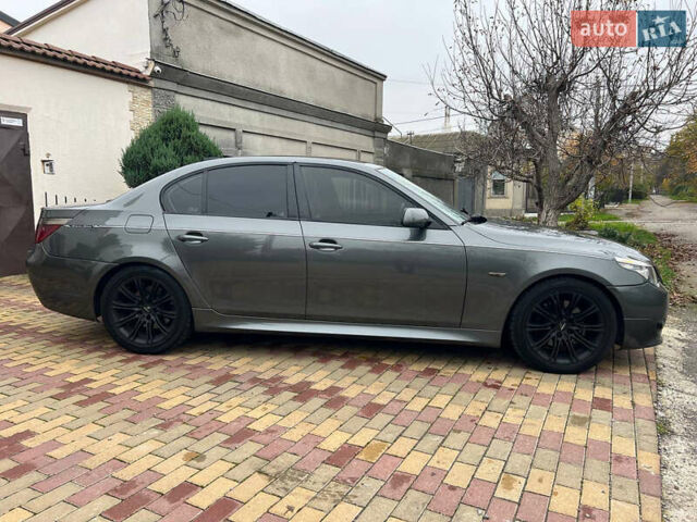 Серый БМВ 5 Серия, объемом двигателя 3 л и пробегом 225 тыс. км за 7900 $, фото 1 на Automoto.ua