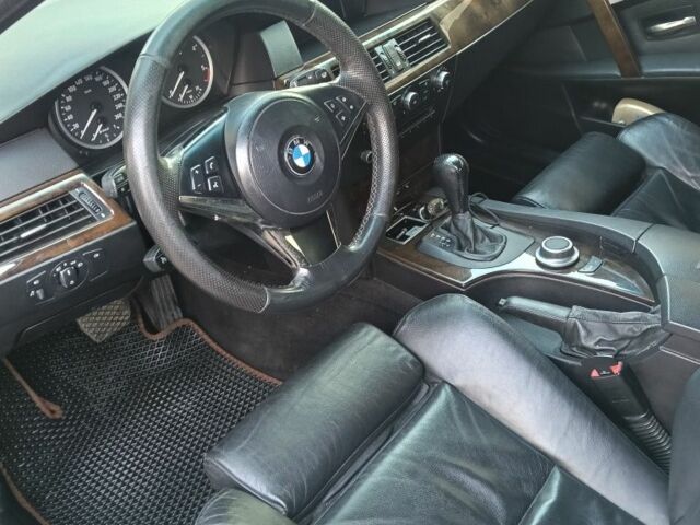 Серый БМВ 5 Серия, объемом двигателя 3 л и пробегом 480 тыс. км за 7900 $, фото 8 на Automoto.ua