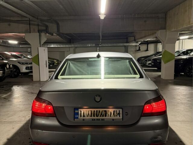 Серый БМВ 5 Серия, объемом двигателя 3 л и пробегом 420 тыс. км за 3850 $, фото 4 на Automoto.ua