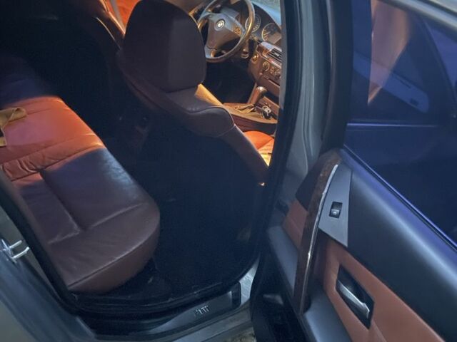 Сірий БМВ 5 Серія, об'ємом двигуна 2.5 л та пробігом 300 тис. км за 5800 $, фото 6 на Automoto.ua