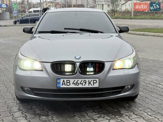 Серый БМВ 5 Серия, объемом двигателя 2.5 л и пробегом 378 тыс. км за 6500 $, фото 3 на Automoto.ua