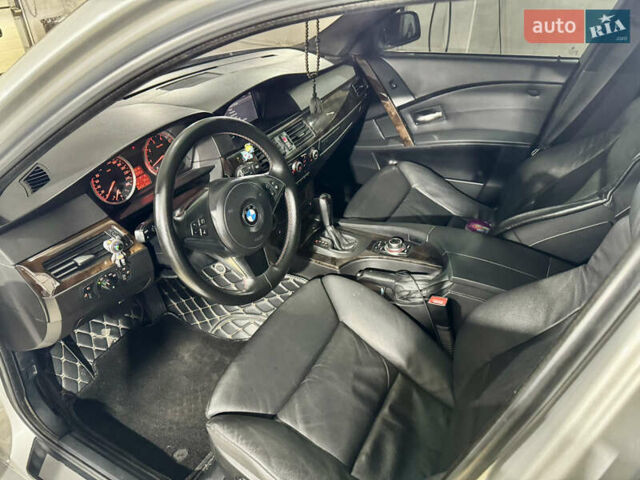Серый БМВ 5 Серия, объемом двигателя 3 л и пробегом 254 тыс. км за 11500 $, фото 8 на Automoto.ua