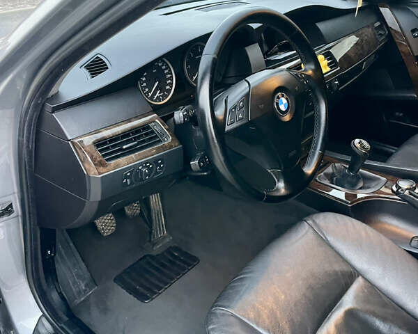 Сірий БМВ 5 Серія, об'ємом двигуна 2 л та пробігом 345 тис. км за 7200 $, фото 27 на Automoto.ua