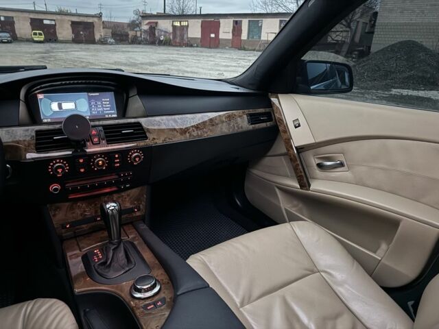 Сірий БМВ 5 Серія, об'ємом двигуна 3 л та пробігом 390 тис. км за 9600 $, фото 15 на Automoto.ua