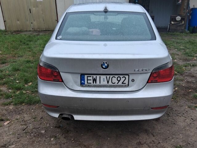 Серый БМВ 5 Серия, объемом двигателя 2 л и пробегом 275 тыс. км за 1500 $, фото 3 на Automoto.ua