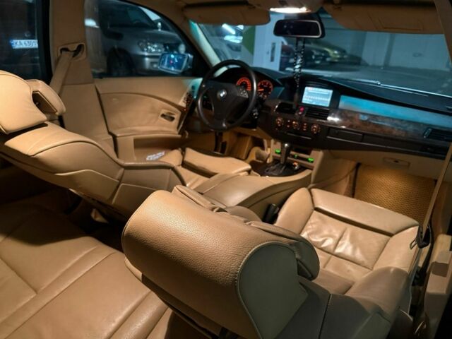 Серый БМВ 5 Серия, объемом двигателя 3 л и пробегом 420 тыс. км за 3850 $, фото 9 на Automoto.ua