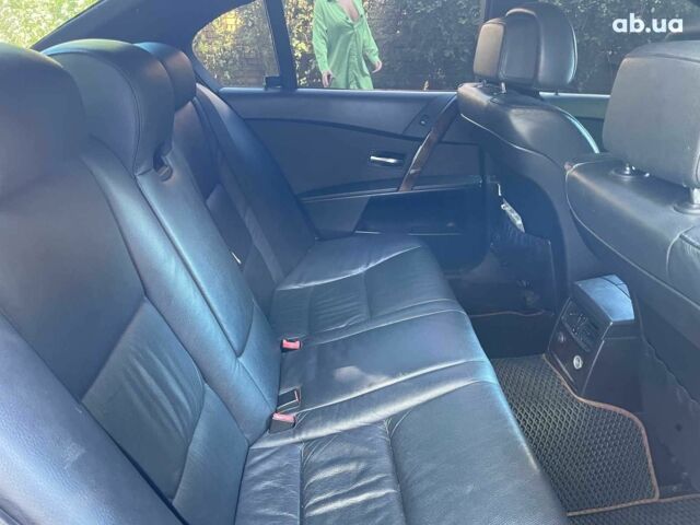 Сірий БМВ 5 Серія, об'ємом двигуна 3 л та пробігом 448 тис. км за 8490 $, фото 17 на Automoto.ua