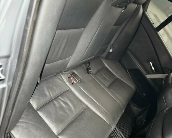 Серый БМВ 5 Серия, объемом двигателя 2.99 л и пробегом 444 тыс. км за 9500 $, фото 32 на Automoto.ua