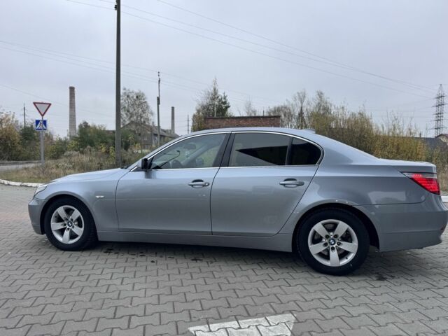 Серый БМВ 5 Серия, объемом двигателя 3 л и пробегом 350 тыс. км за 4300 $, фото 11 на Automoto.ua