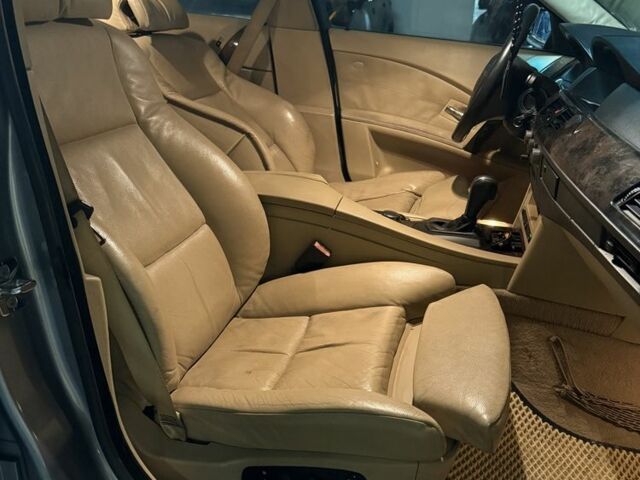 Серый БМВ 5 Серия, объемом двигателя 3 л и пробегом 420 тыс. км за 3850 $, фото 7 на Automoto.ua