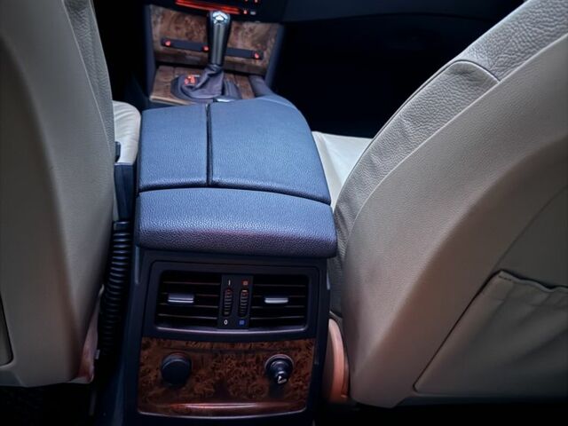 Сірий БМВ 5 Серія, об'ємом двигуна 3 л та пробігом 390 тис. км за 9600 $, фото 16 на Automoto.ua