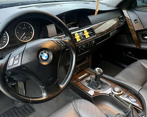Сірий БМВ 5 Серія, об'ємом двигуна 2 л та пробігом 345 тис. км за 7200 $, фото 30 на Automoto.ua