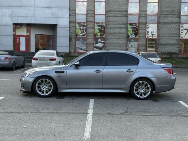 Серый БМВ 5 Серия, объемом двигателя 3 л и пробегом 347 тыс. км за 8700 $, фото 13 на Automoto.ua