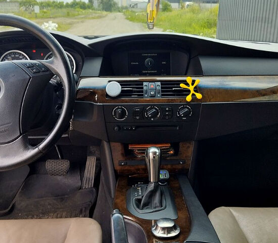 Серый БМВ 5 Серия, объемом двигателя 2.5 л и пробегом 212 тыс. км за 6500 $, фото 2 на Automoto.ua