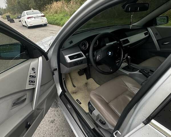 Сірий БМВ 5 Серія, об'ємом двигуна 2 л та пробігом 342 тис. км за 8300 $, фото 20 на Automoto.ua