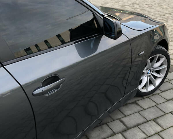 Сірий БМВ 5 Серія, об'ємом двигуна 2.99 л та пробігом 450 тис. км за 9700 $, фото 7 на Automoto.ua