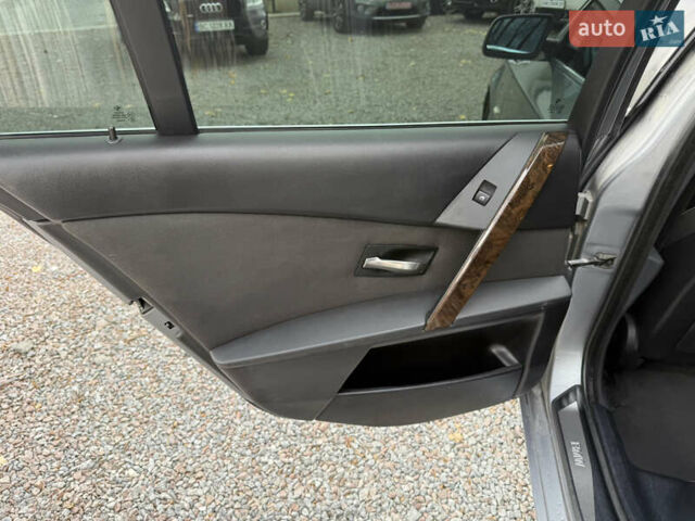 БМВ 5 Серия 2006 в Стрые на Automoto.ua Серый БМВ 5 Серия, объемом двигателя 3 л и пробегом 388 тыс. км за 8200 $, фото 45 на Automoto.ua