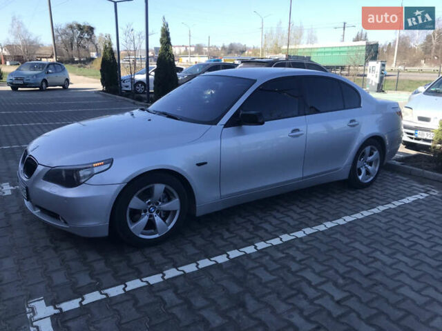 Серый БМВ 5 Серия, объемом двигателя 2.5 л и пробегом 269 тыс. км за 8500 $, фото 3 на Automoto.ua