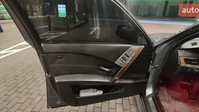 БМВ 5 Серия 2006 в Житомире на Automoto.ua Серый БМВ 5 Серия, объемом двигателя 2 л и пробегом 307 тыс. км за 8300 $, фото 14 на Automoto.ua