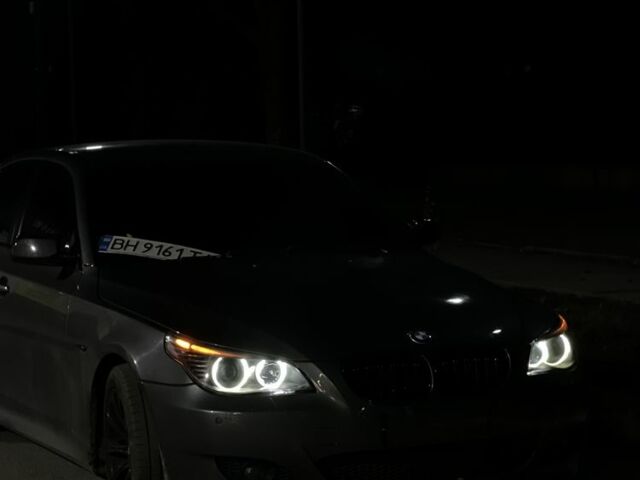 Серый БМВ 5 Серия, объемом двигателя 3 л и пробегом 374 тыс. км за 8200 $, фото 5 на Automoto.ua