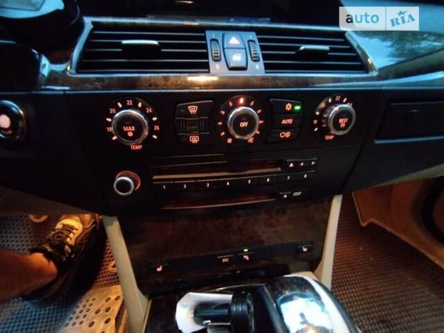 Серый БМВ 5 Серия, объемом двигателя 2 л и пробегом 270 тыс. км за 6900 $, фото 13 на Automoto.ua