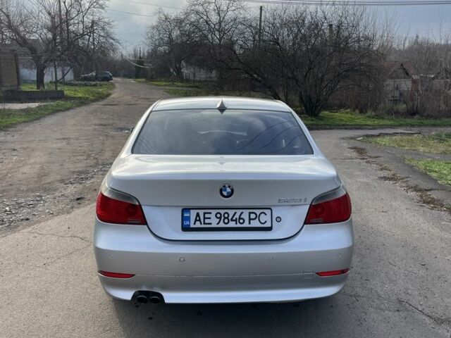 Серый БМВ 5 Серия, объемом двигателя 2.5 л и пробегом 285 тыс. км за 6990 $, фото 13 на Automoto.ua