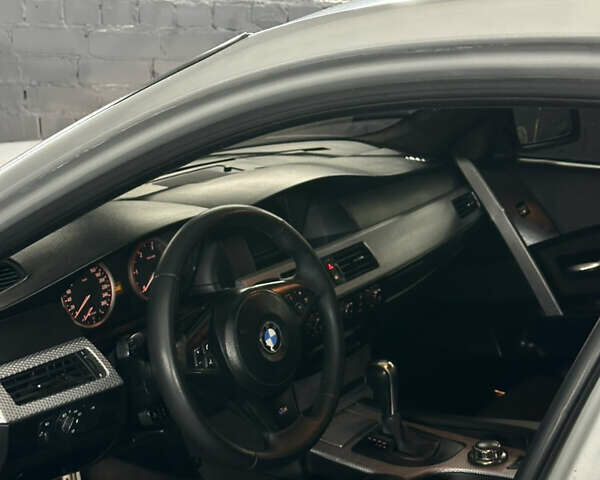 Сірий БМВ 5 Серія, об'ємом двигуна 3 л та пробігом 380 тис. км за 9700 $, фото 12 на Automoto.ua