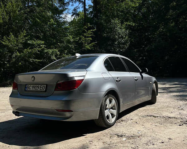 Серый БМВ 5 Серия, объемом двигателя 2.5 л и пробегом 203 тыс. км за 7500 $, фото 3 на Automoto.ua