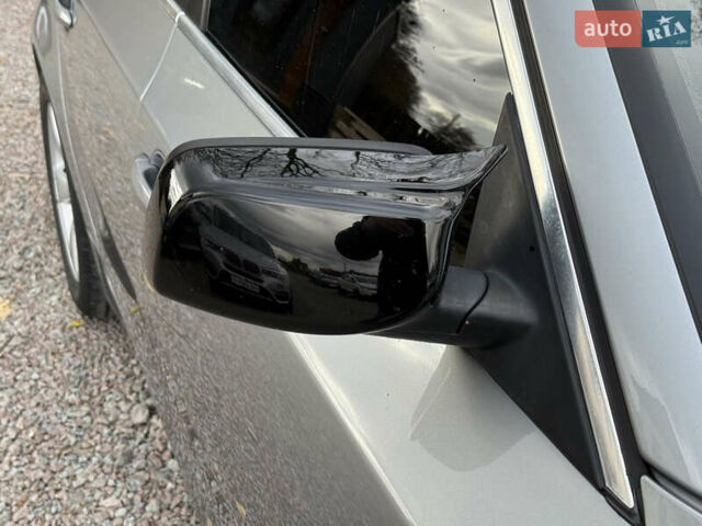 БМВ 5 Серия 2006 в Стрые на Automoto.ua Серый БМВ 5 Серия, объемом двигателя 3 л и пробегом 388 тыс. км за 8200 $, фото 21 на Automoto.ua