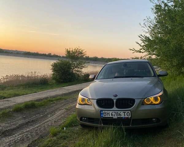 Серый БМВ 5 Серия, объемом двигателя 2 л и пробегом 270 тыс. км за 6900 $, фото 15 на Automoto.ua